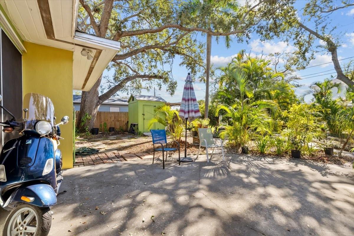 POWERS BAYVIEW ESTATES - Residential