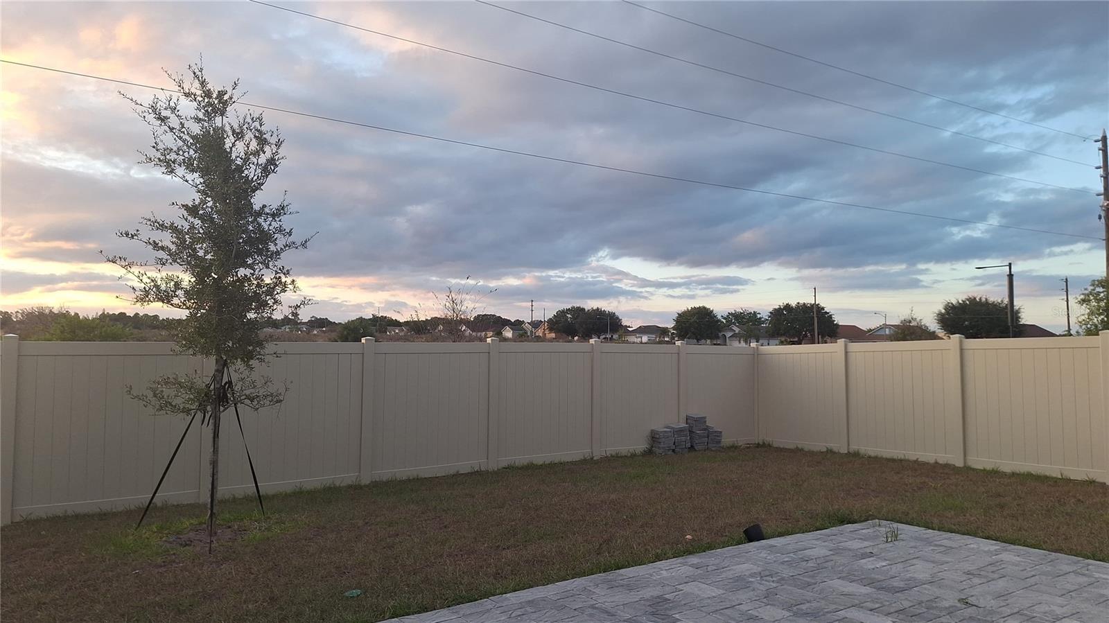 HUNT CLUB GROVES 50S - Residential Lease