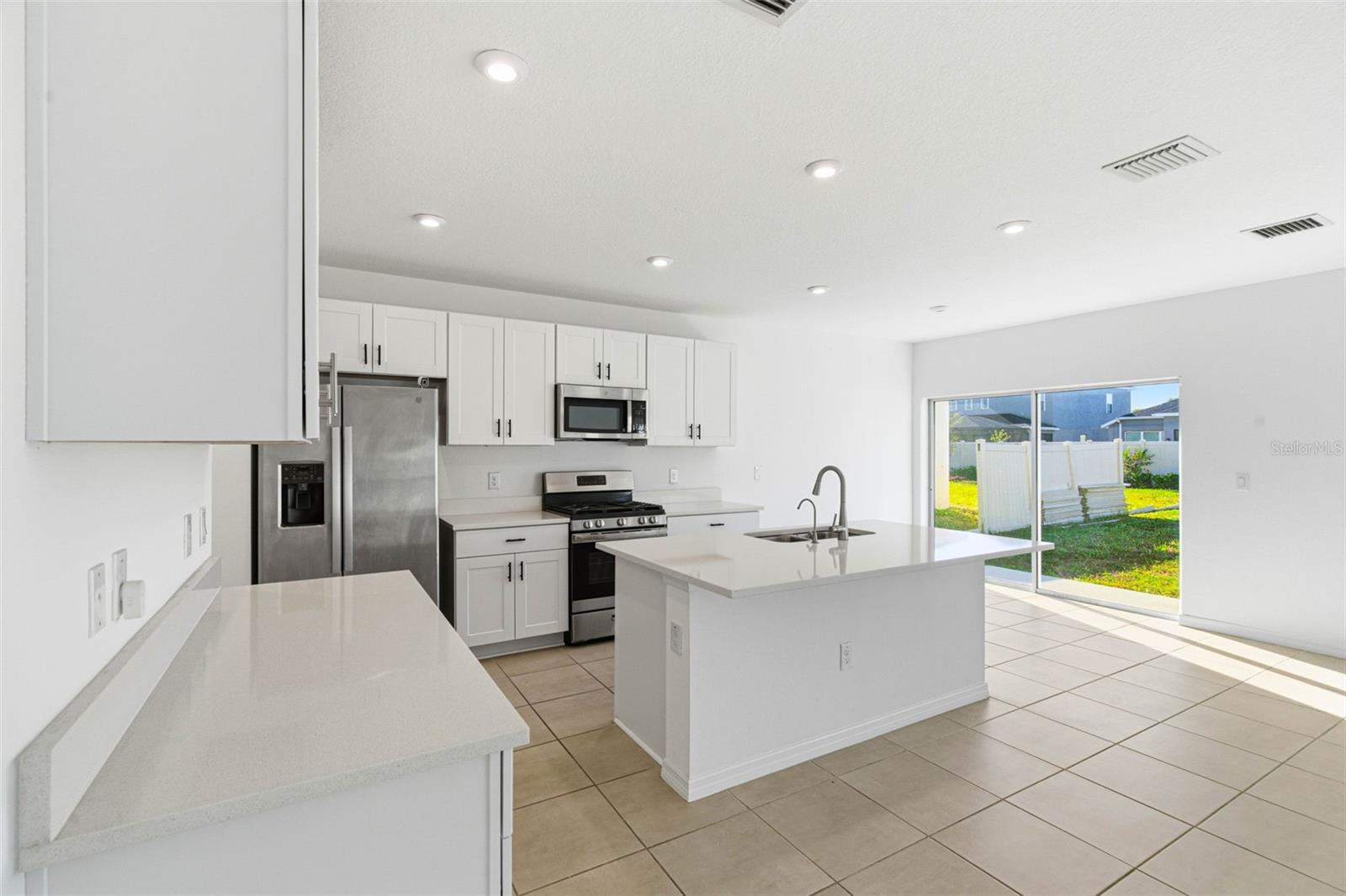 ARTISAN LAKES EAVES BEND PH II SUBPH A, - Residential