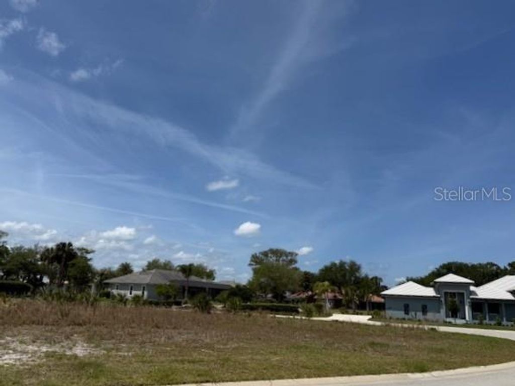 Photo of 75 Old Oak Drive S, Palm Coast, FL 32137 (MLS # FC317915)