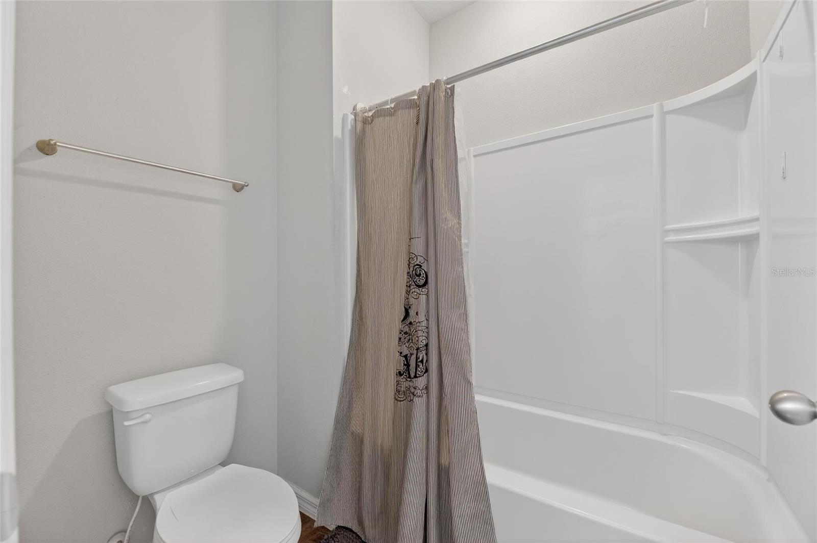 HIGHLAND ESTATES PH 2B - Residential