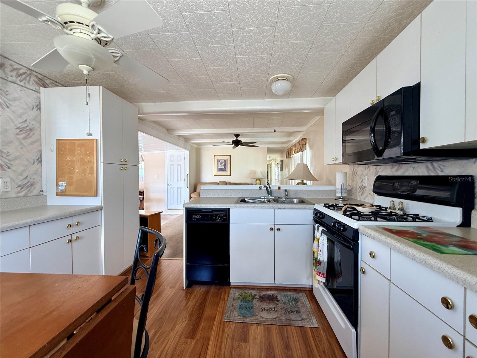 BEACHWAY PARK INC M/H UNREC - Residential