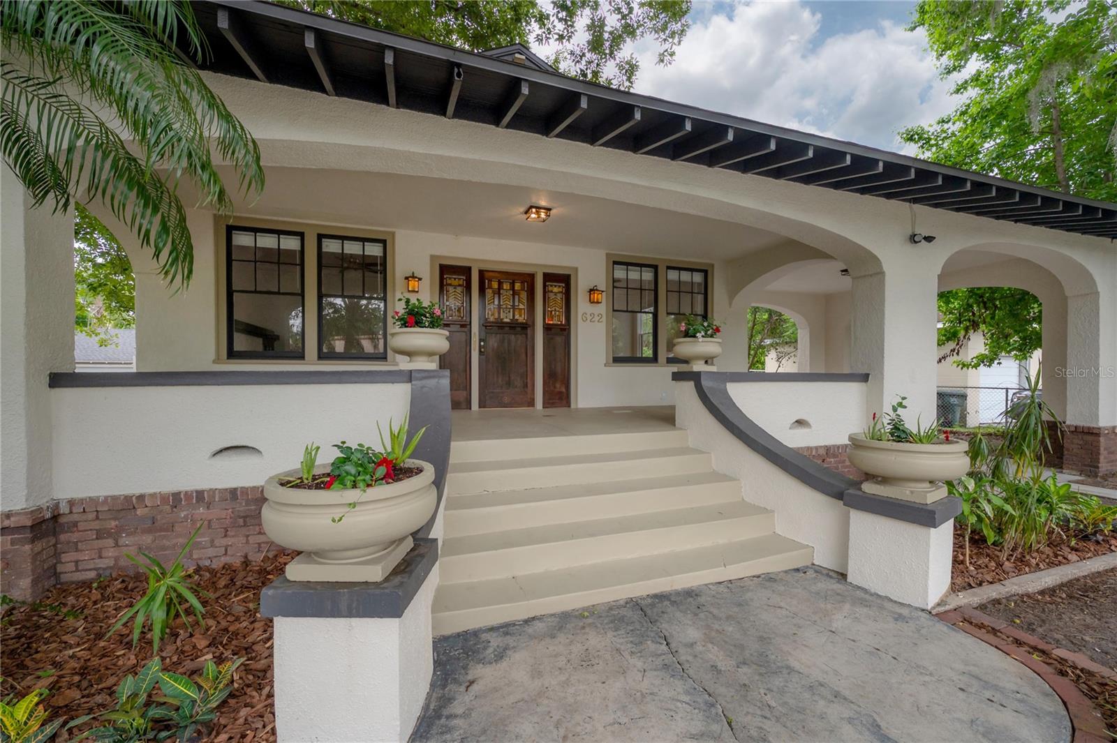 622 S INGRAHAM AVENUE