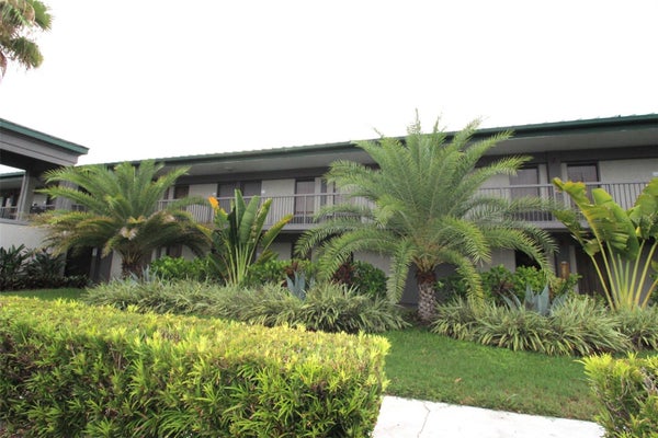 7150 N TAMIAMI TRL # C226, SARASOTA, FL 34243 - Image c79b3012fb74e6830e9a61e8bf3be17c/709684901