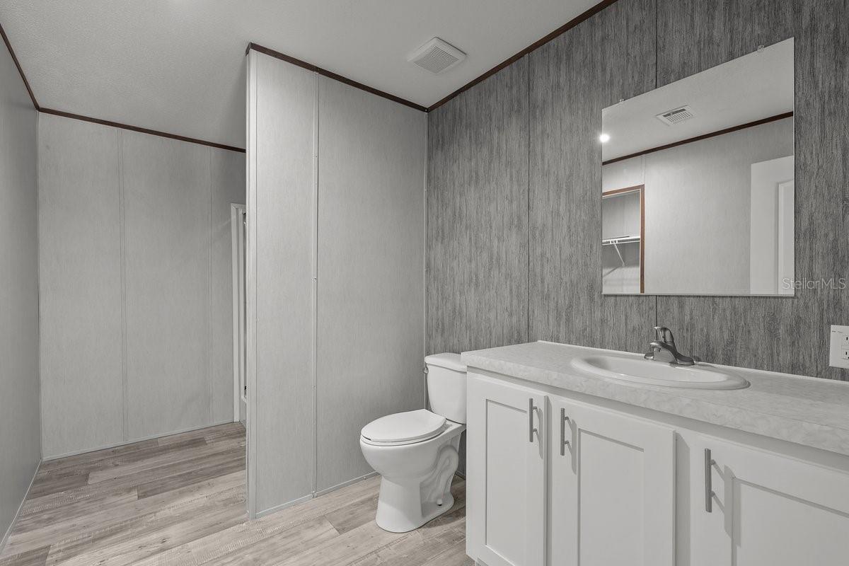 MELROSE LANDING - Residential