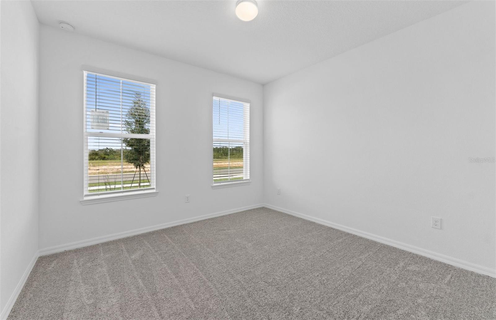 SILVERLAKE PHASE 2 - Residential