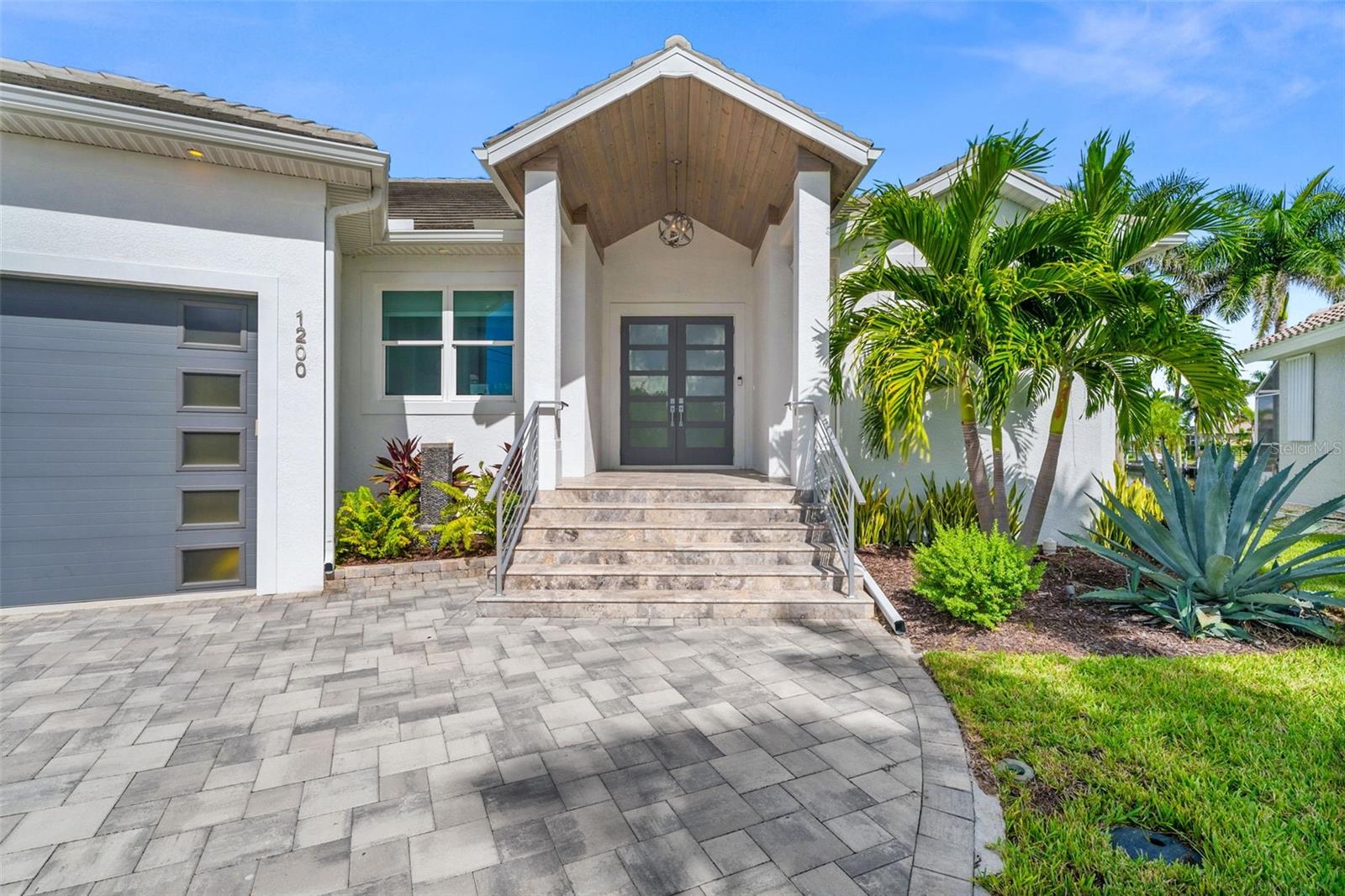 PUNTA GORDA ISLES SEC 11 - Residential