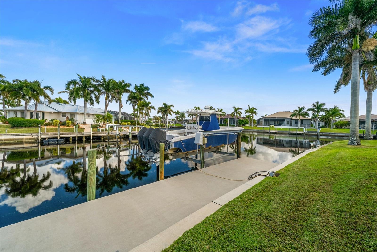 PUNTA GORDA ISLES SEC 11 - Residential