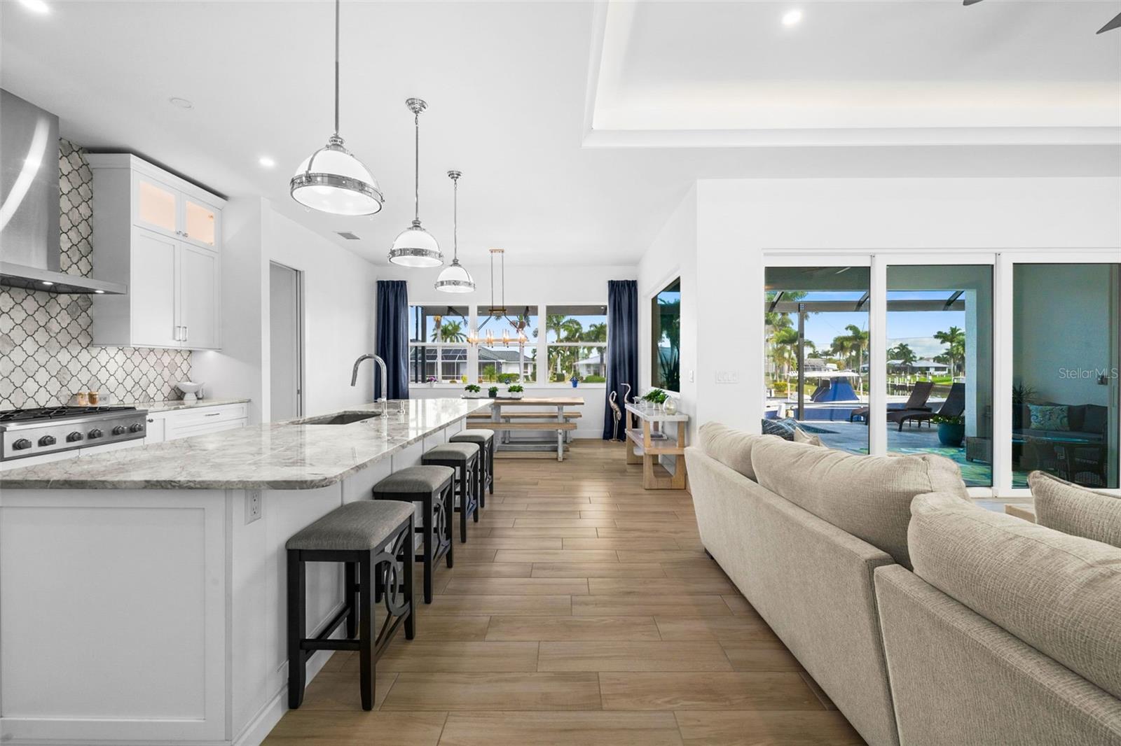 PUNTA GORDA ISLES SEC 11 - Residential