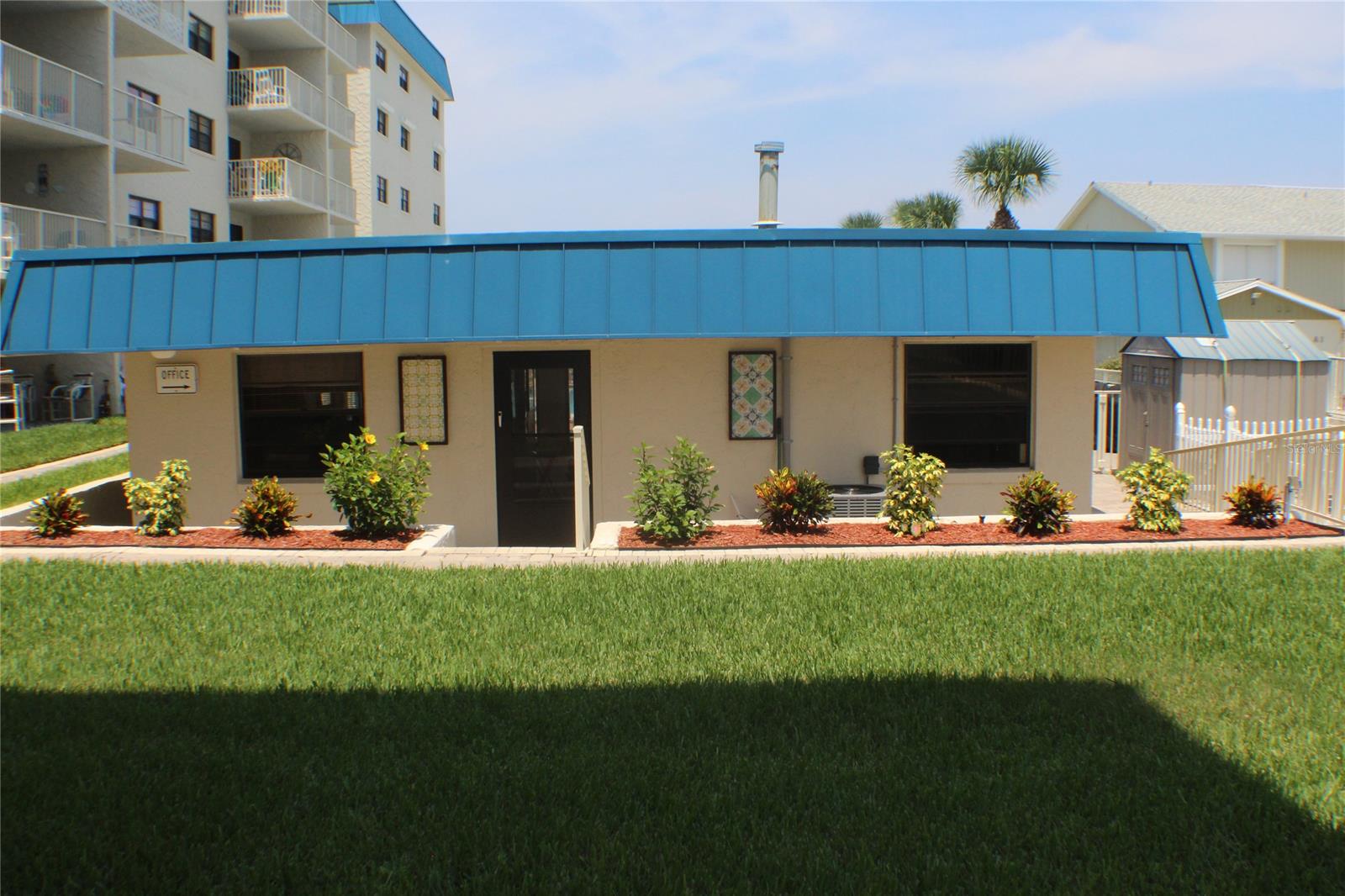 Hacienda Del Sol Condo - Residential