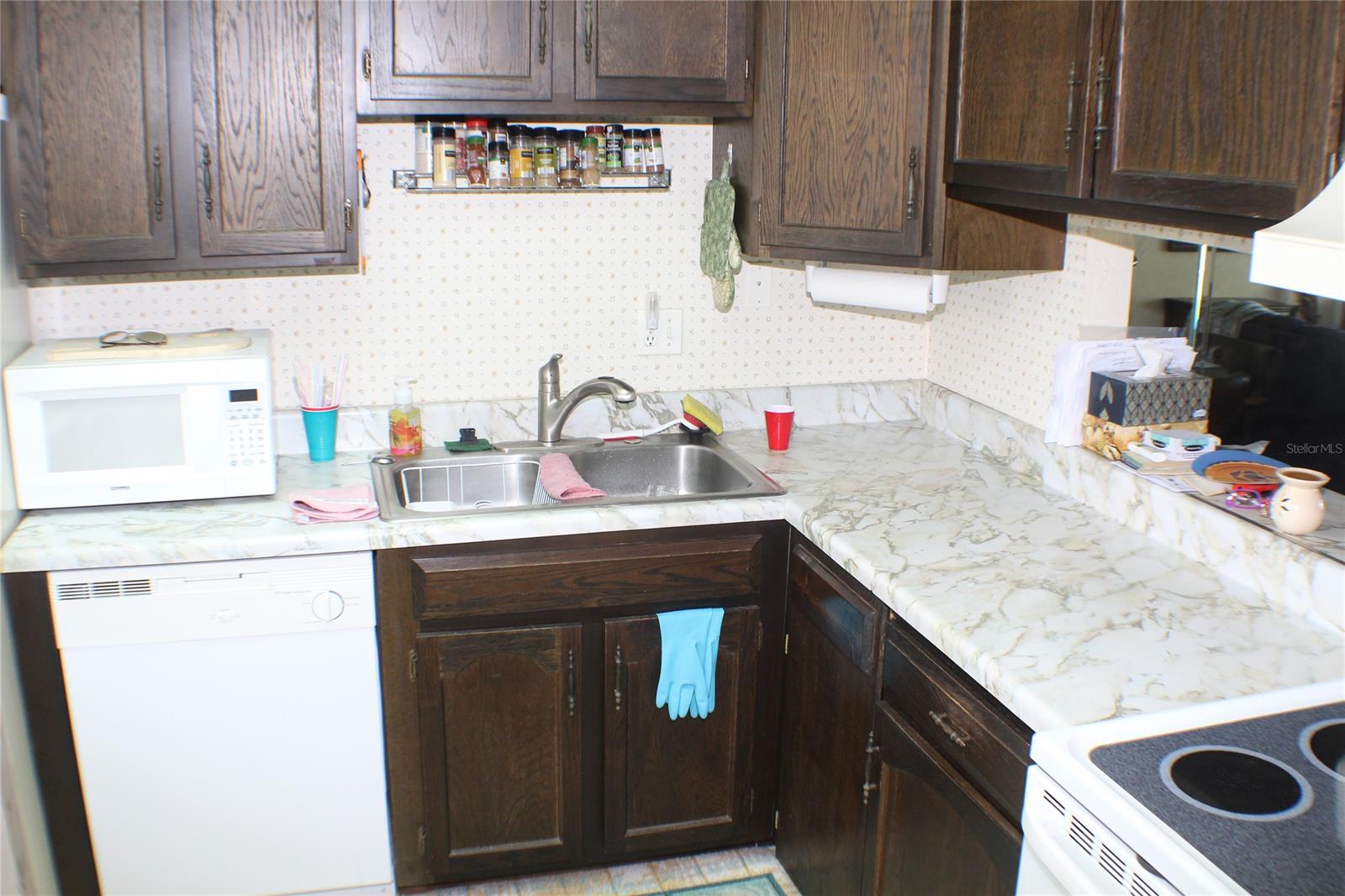 Hacienda Del Sol Condo - Residential