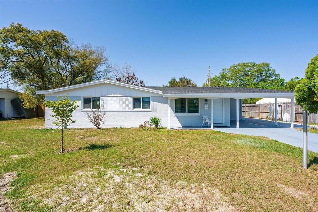 Photo of 410 Santiago Avenue, Orlando, FL 32807 (MLS # O6388303)