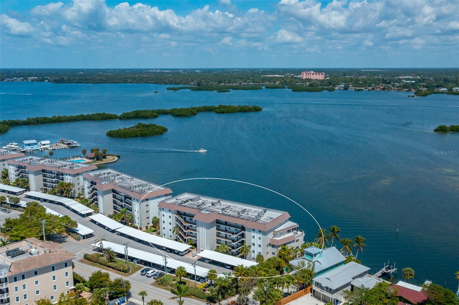 SUNRISE COVE SEC 4 - Residential