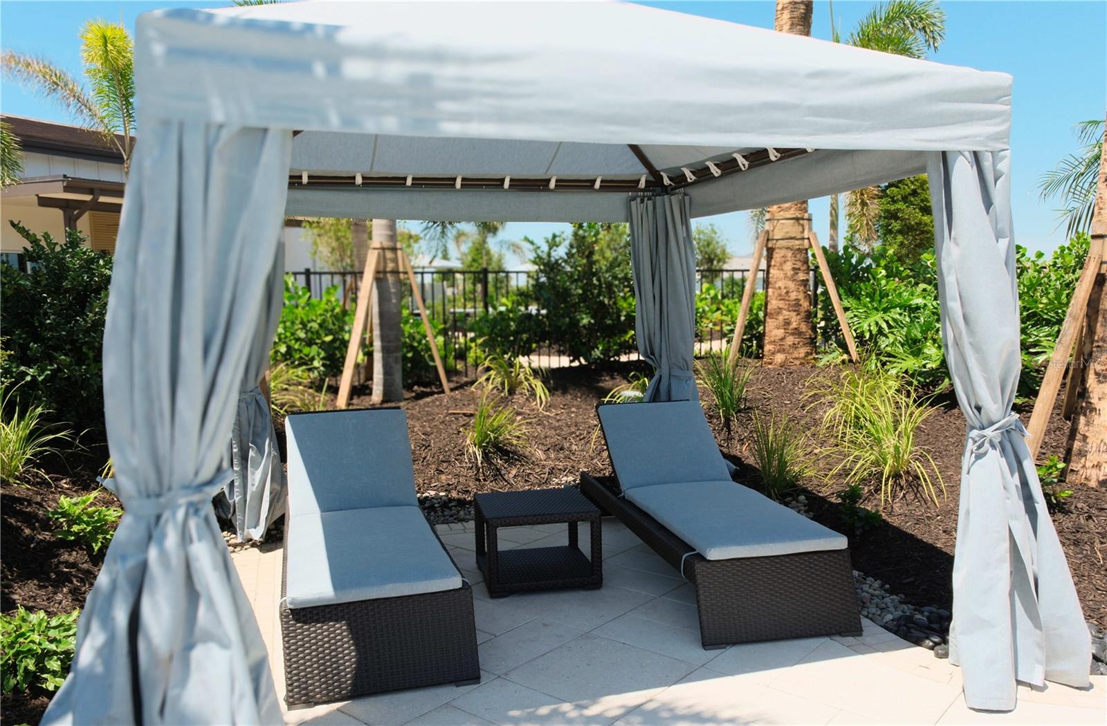 STAR FARMS AT LAKEWOOD RANCH - Residential