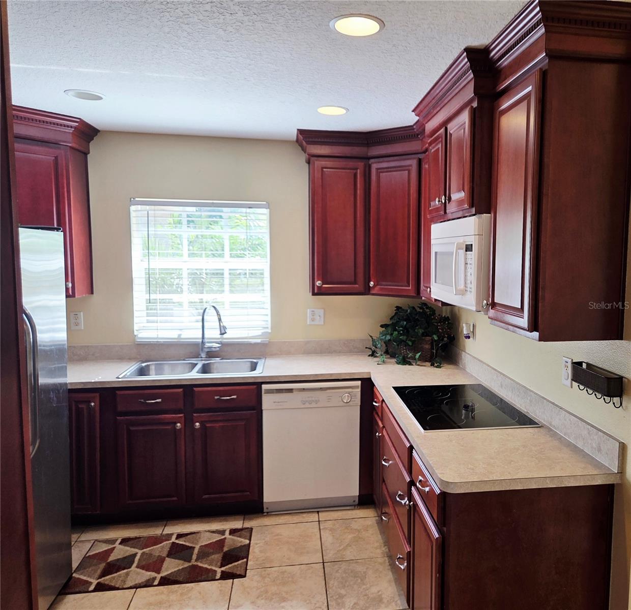 JASMINE HEIGHTS - Residential