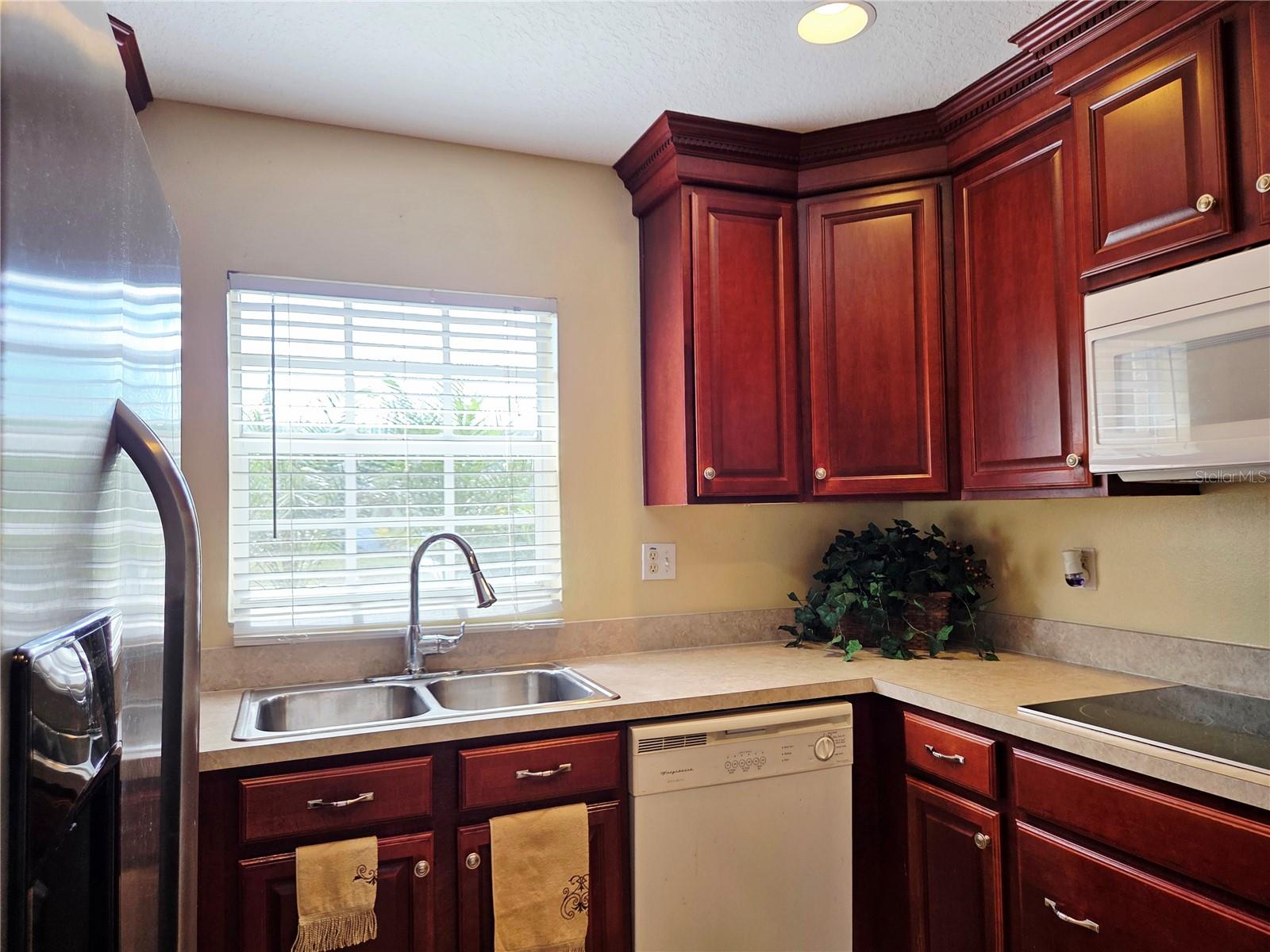 JASMINE HEIGHTS - Residential