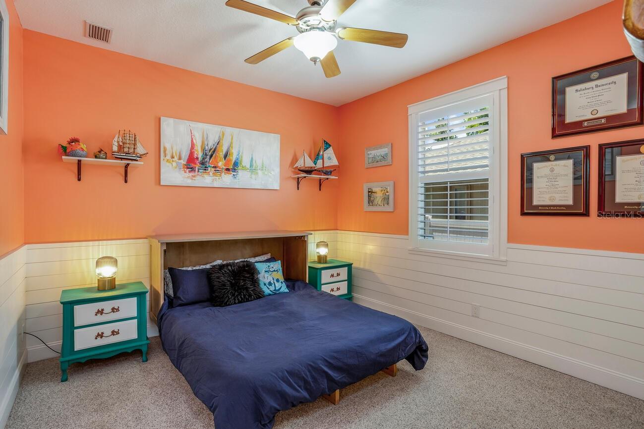 ROTONDA LAKES - Residential