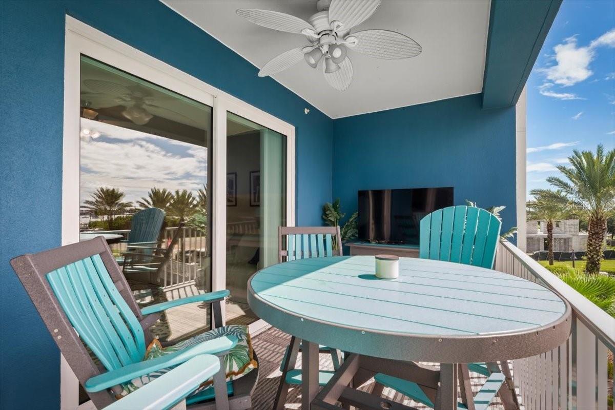 RIVERWALK/CORONAD ISLAND-BLDG - Residential