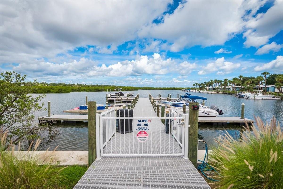 RIVERWALK/CORONAD ISLAND-BLDG - Residential