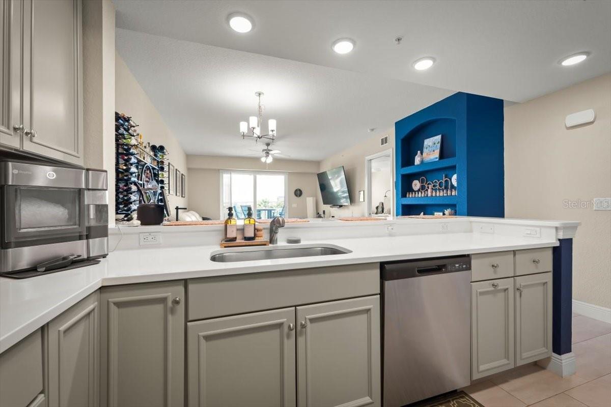 RIVERWALK/CORONAD ISLAND-BLDG - Residential