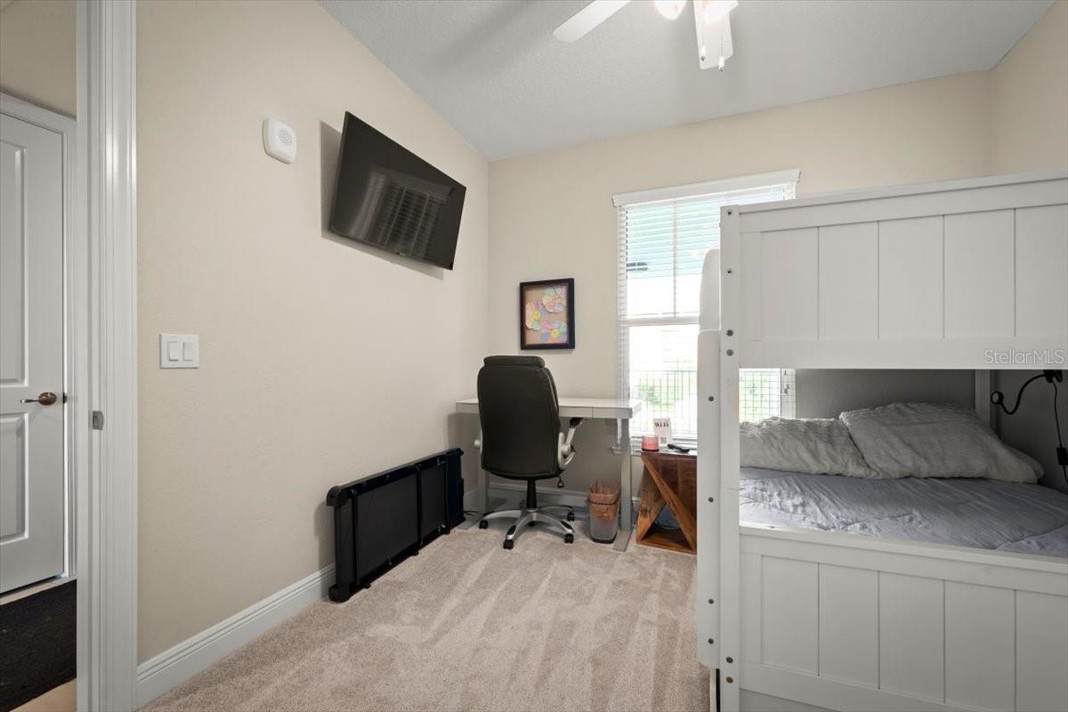 RIVERWALK/CORONAD ISLAND-BLDG - Residential