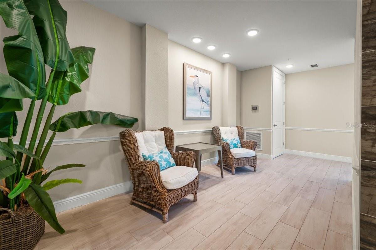 RIVERWALK/CORONAD ISLAND-BLDG - Residential