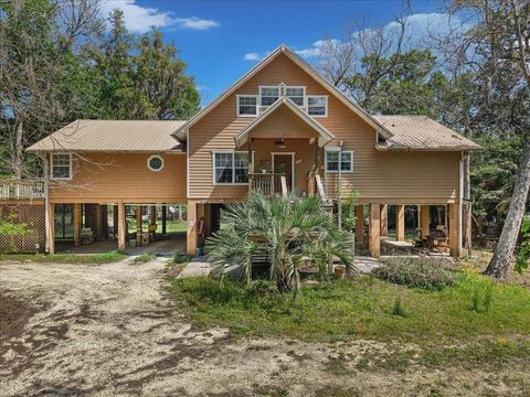 Photo of 124 NE 824th Street, Old Town, FL 32680 (MLS # W7884556)