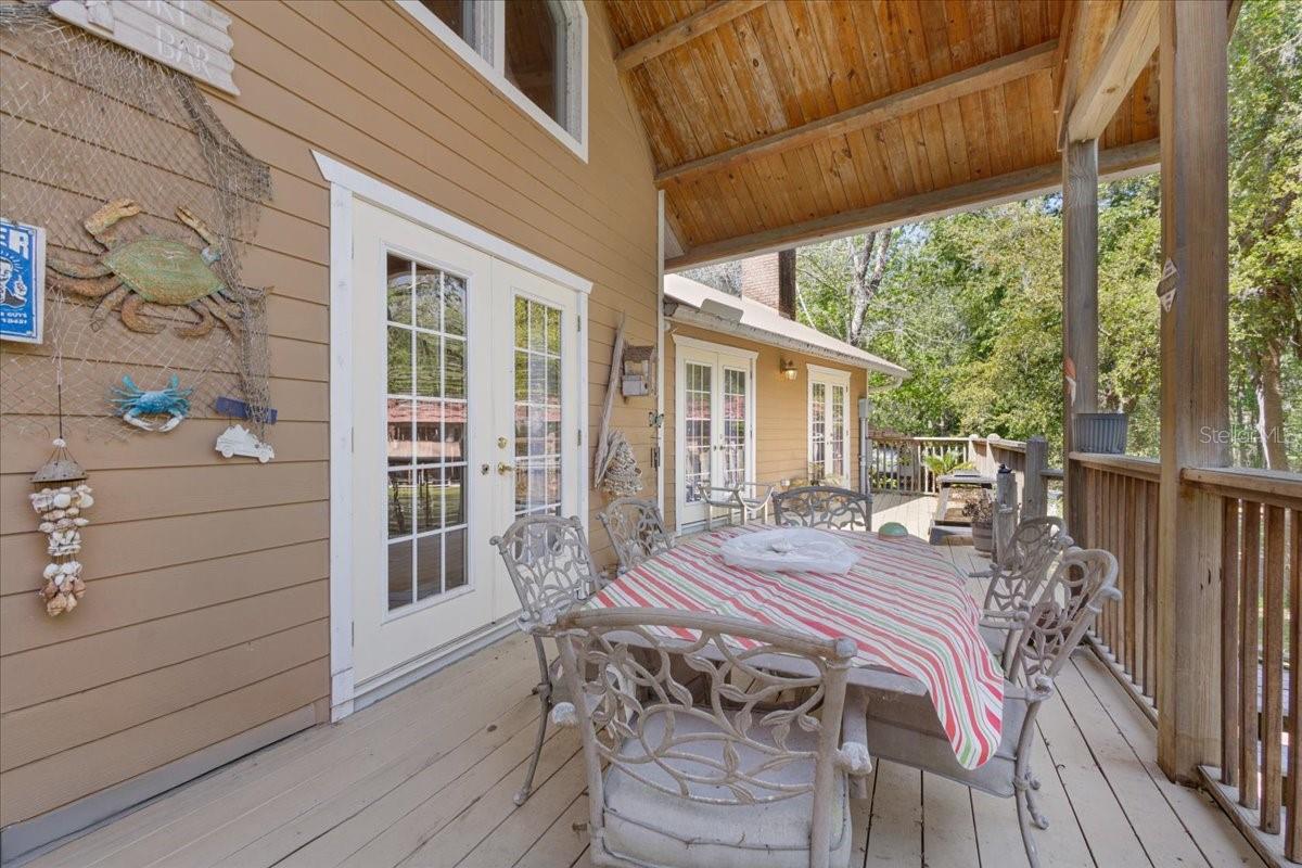 SUWANNEE RIVER - Residential