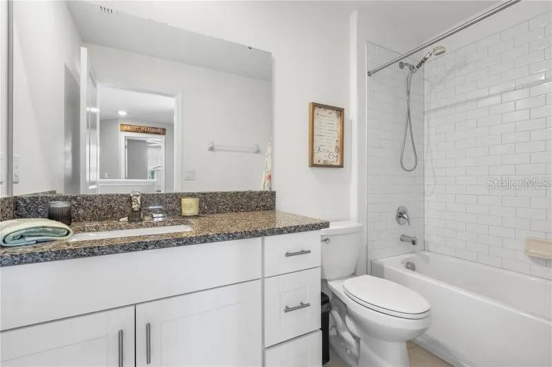 ABBOTT SQUARE PH 2 - Residential