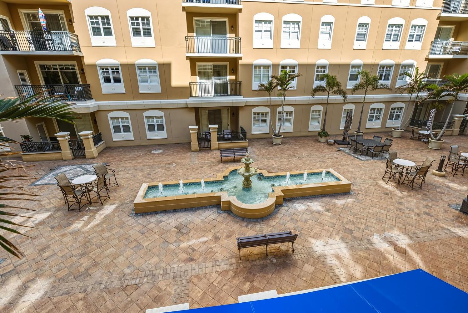 BROADWAY PROMENADE - Residential