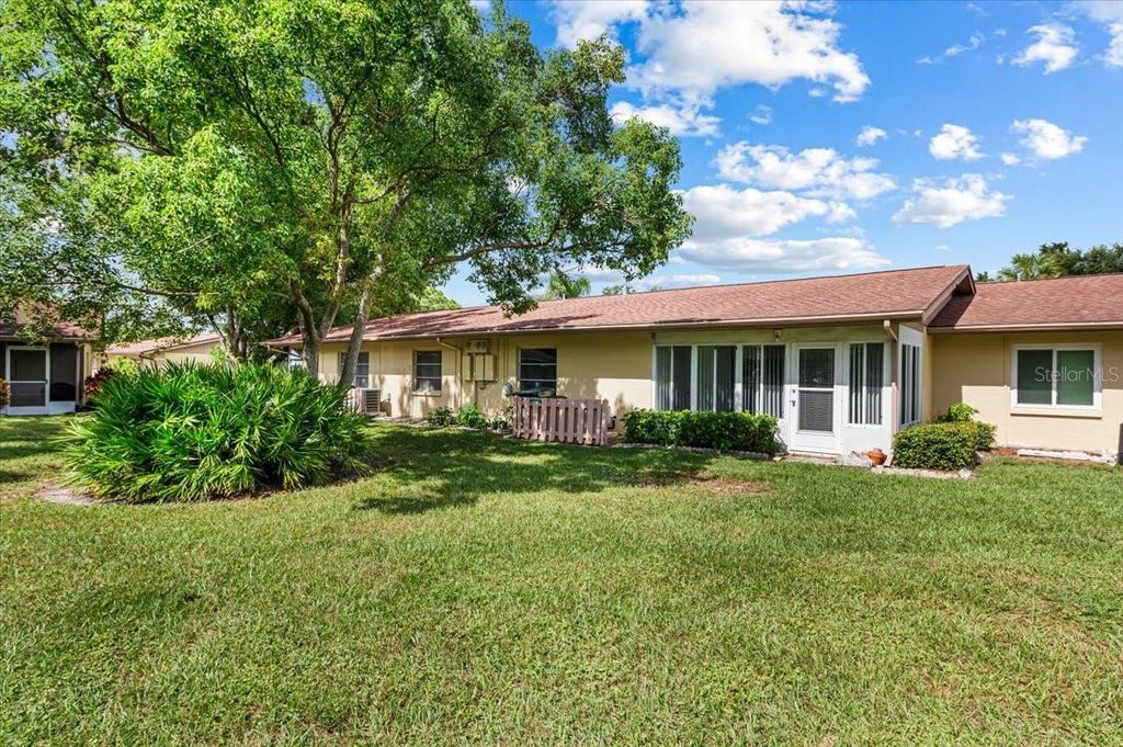 Photo of 4542 Pawnee Trail #196, Sarasota, FL 34233 (MLS # A4664884)