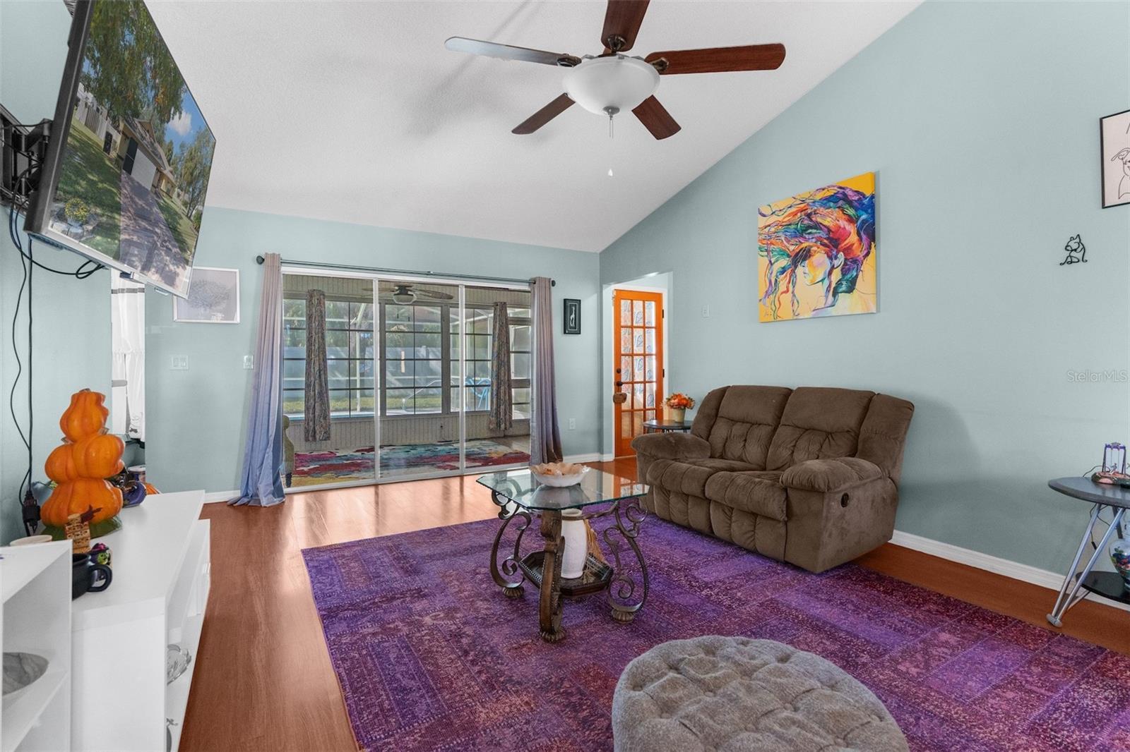 SPRING HILL - Residential