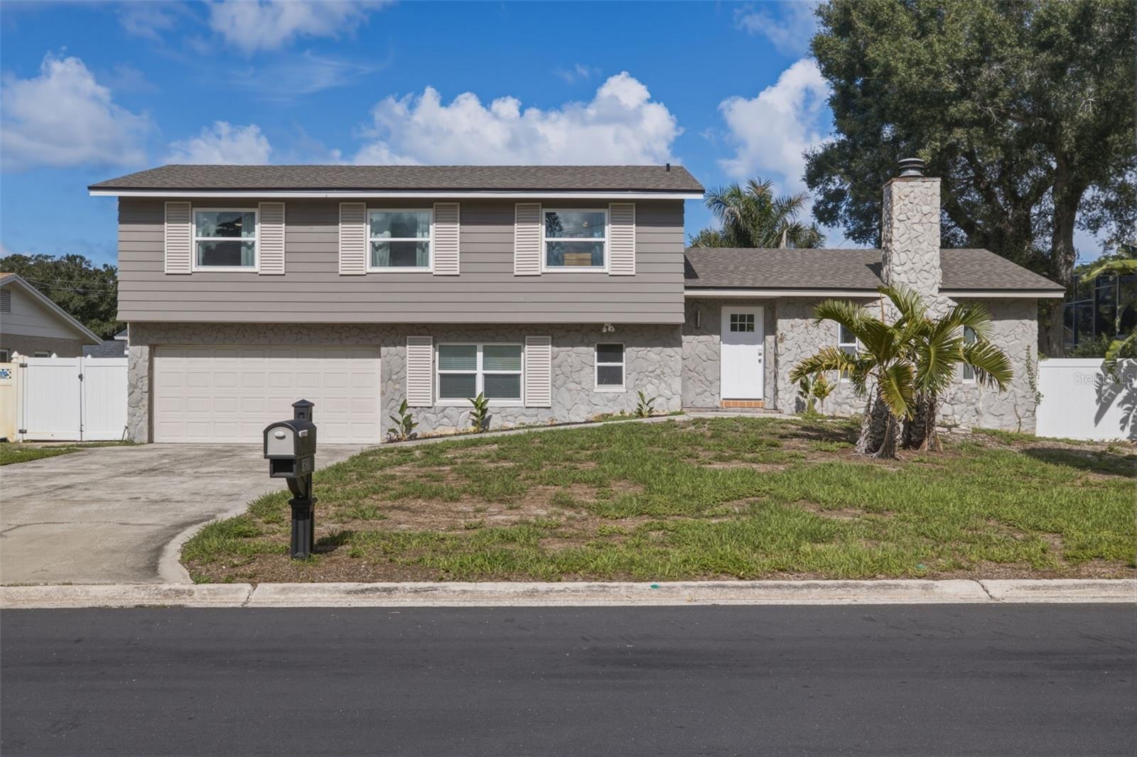 8580 139TH LANE