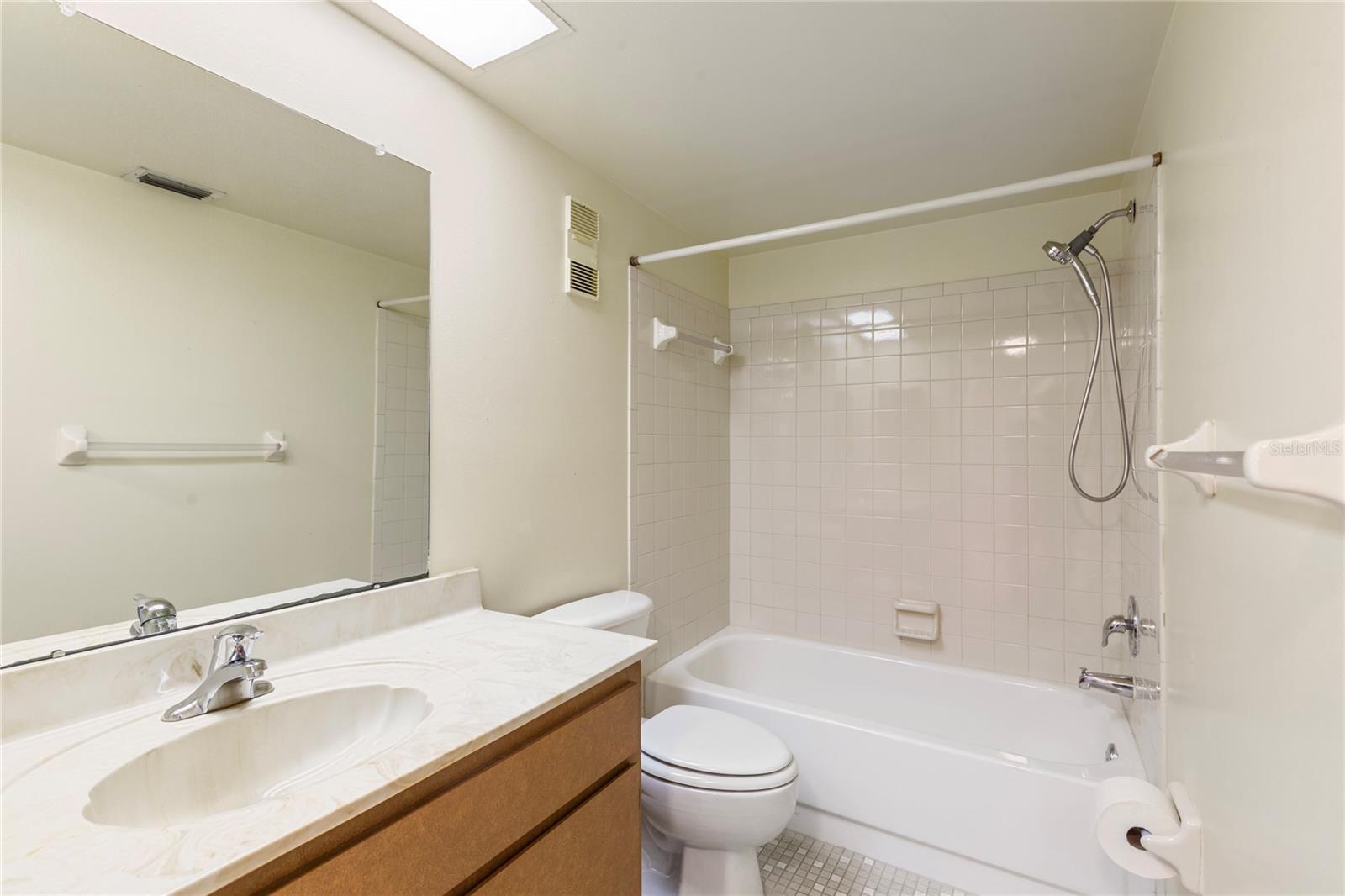 LAFAYETTE SQUARE CONDO - Residential