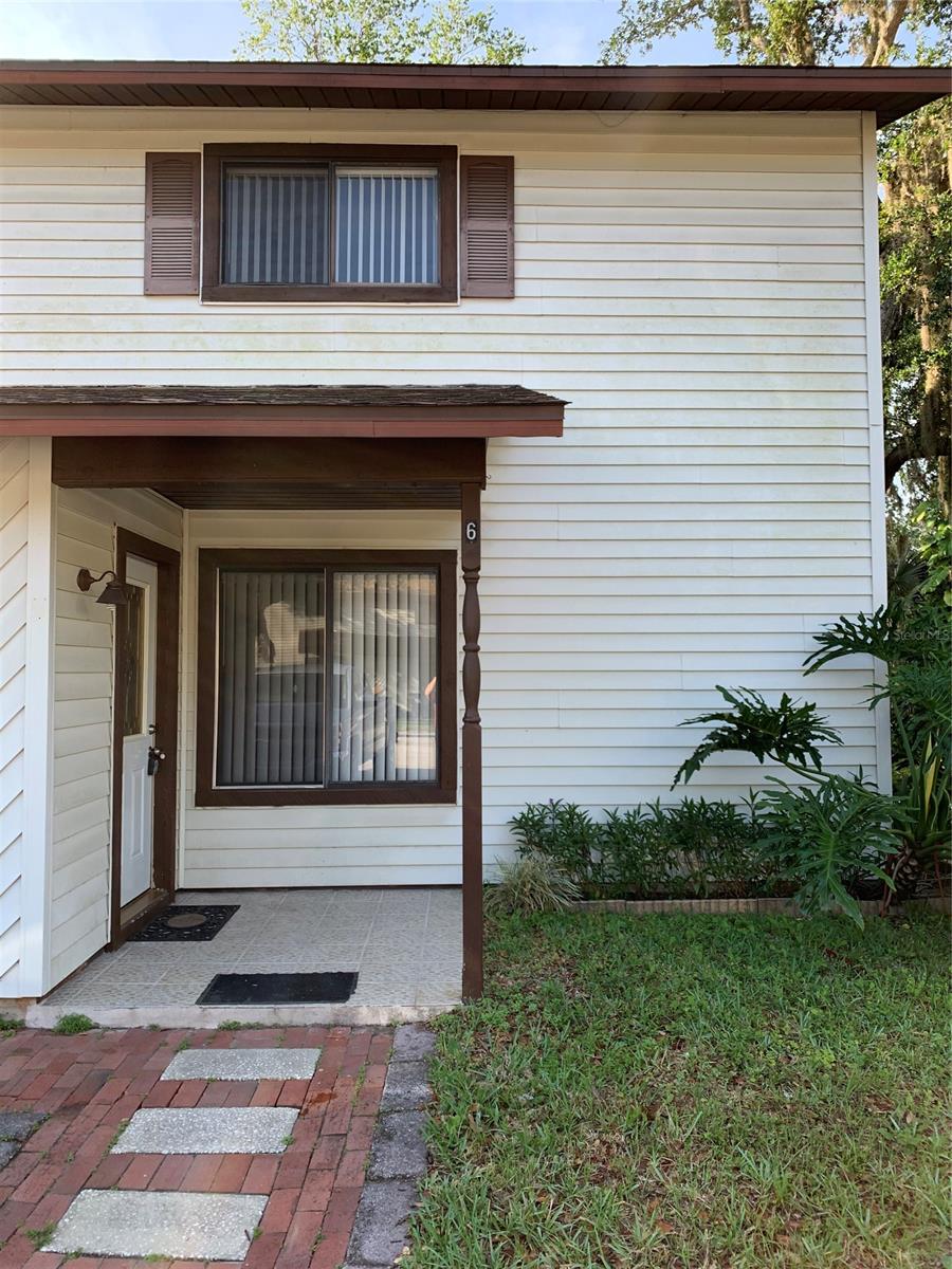 Village Green Twnhs Condo - Residential