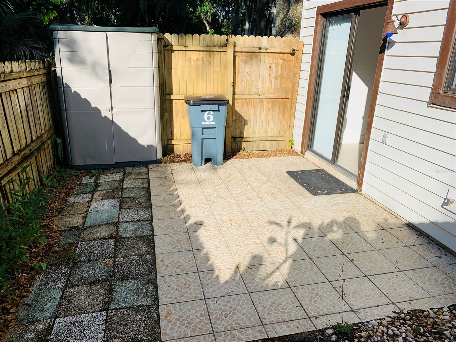 Village Green Twnhs Condo - Residential