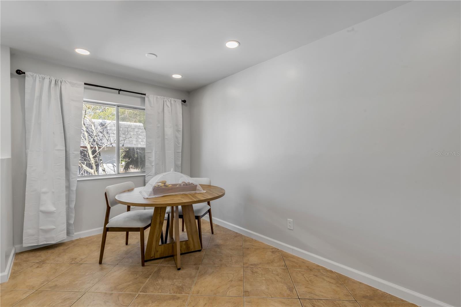 SUN PLACE CONDO - Residential