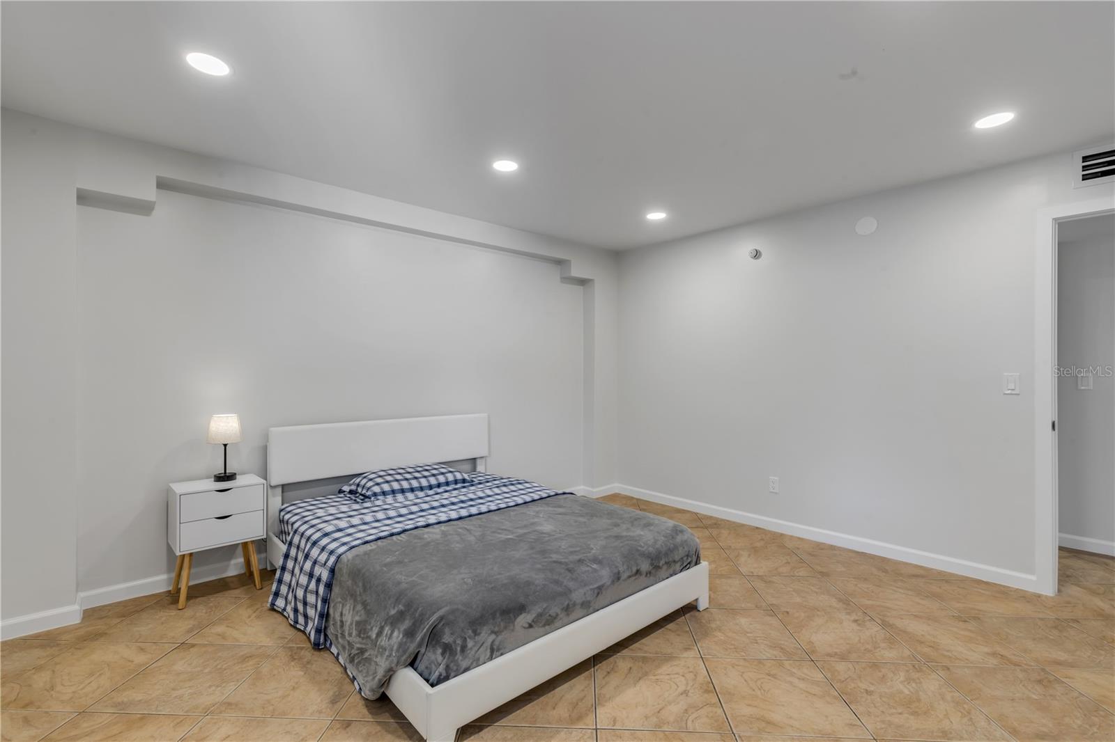 SUN PLACE CONDO - Residential