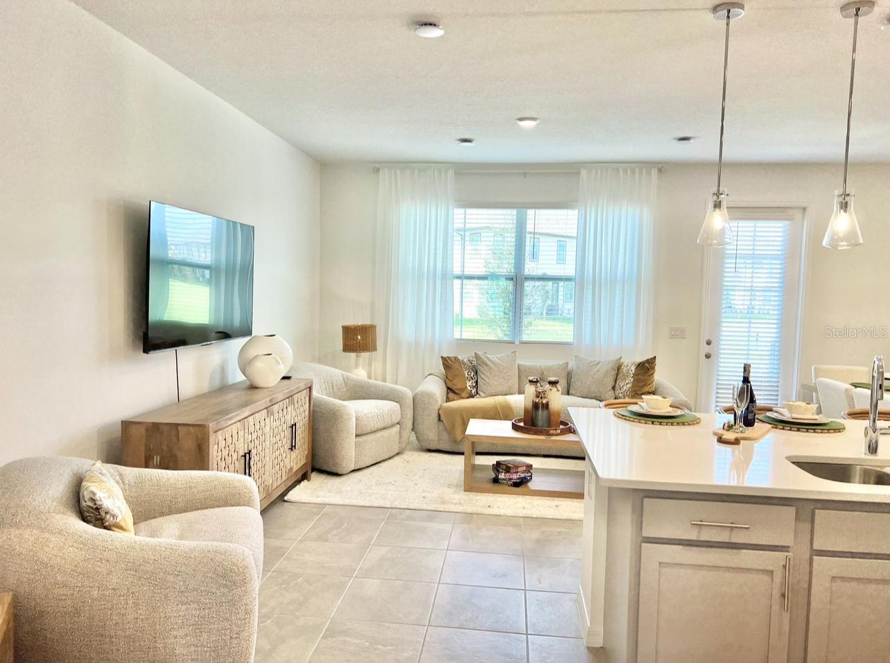 742 LONGBOAT DRIVE