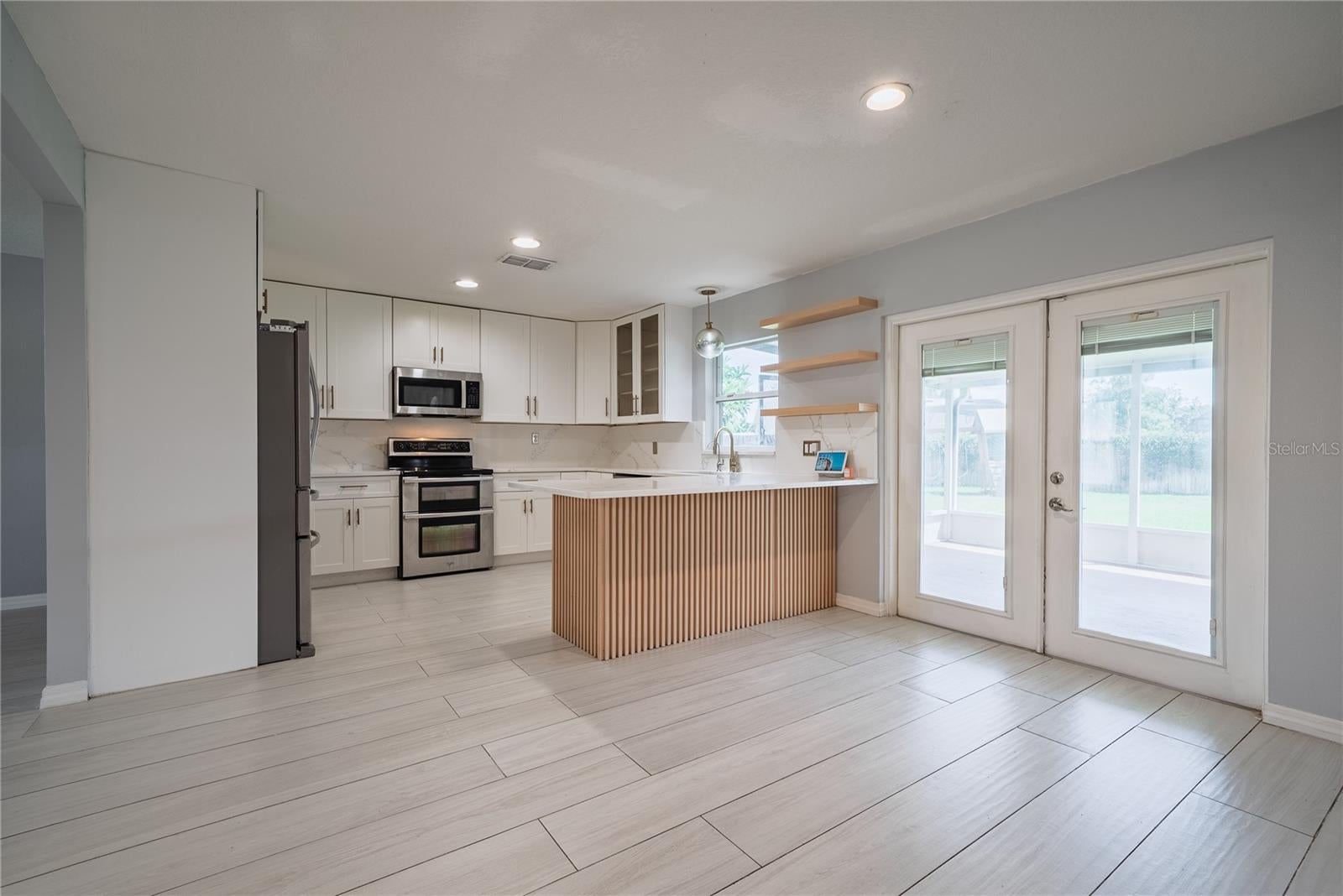 3209 ROMAINE COURT