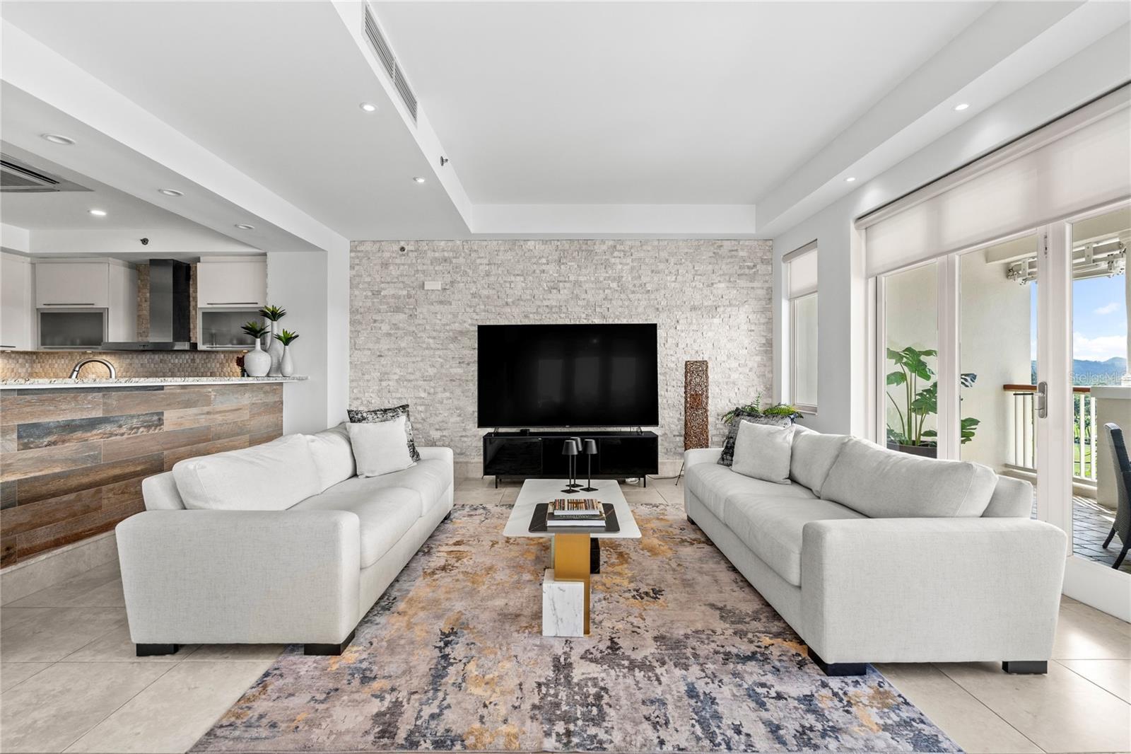 PLANTATION VILLAGE I - Residential