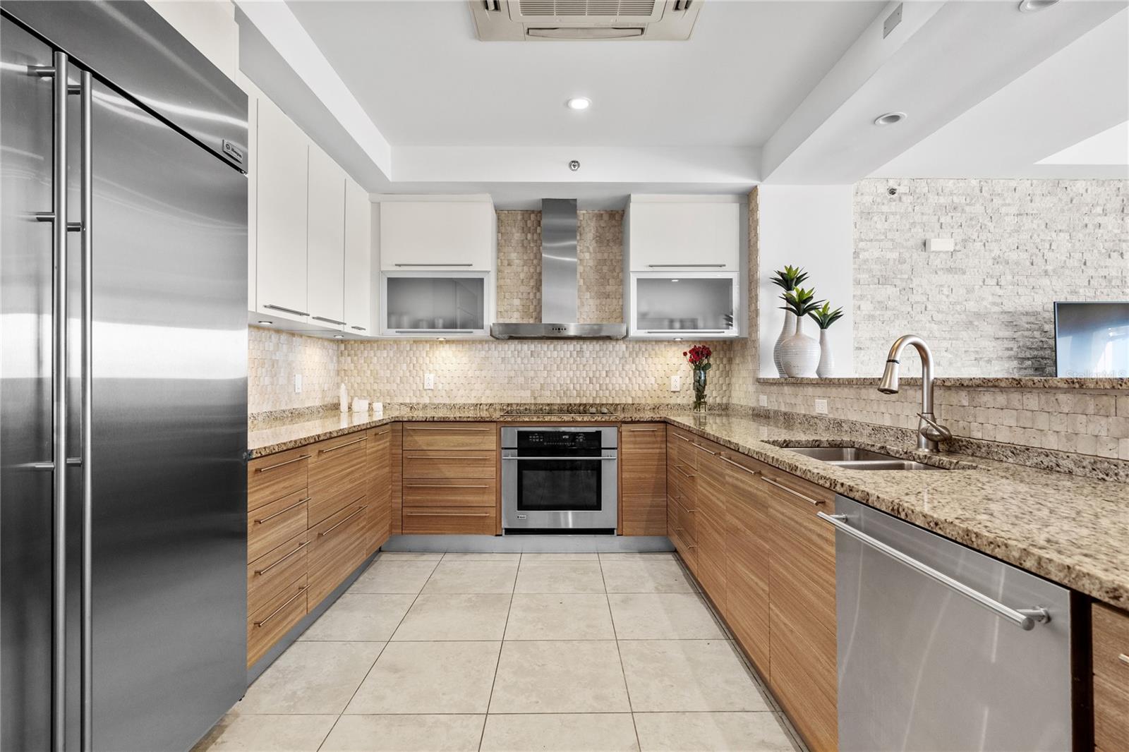 PLANTATION VILLAGE I - Residential