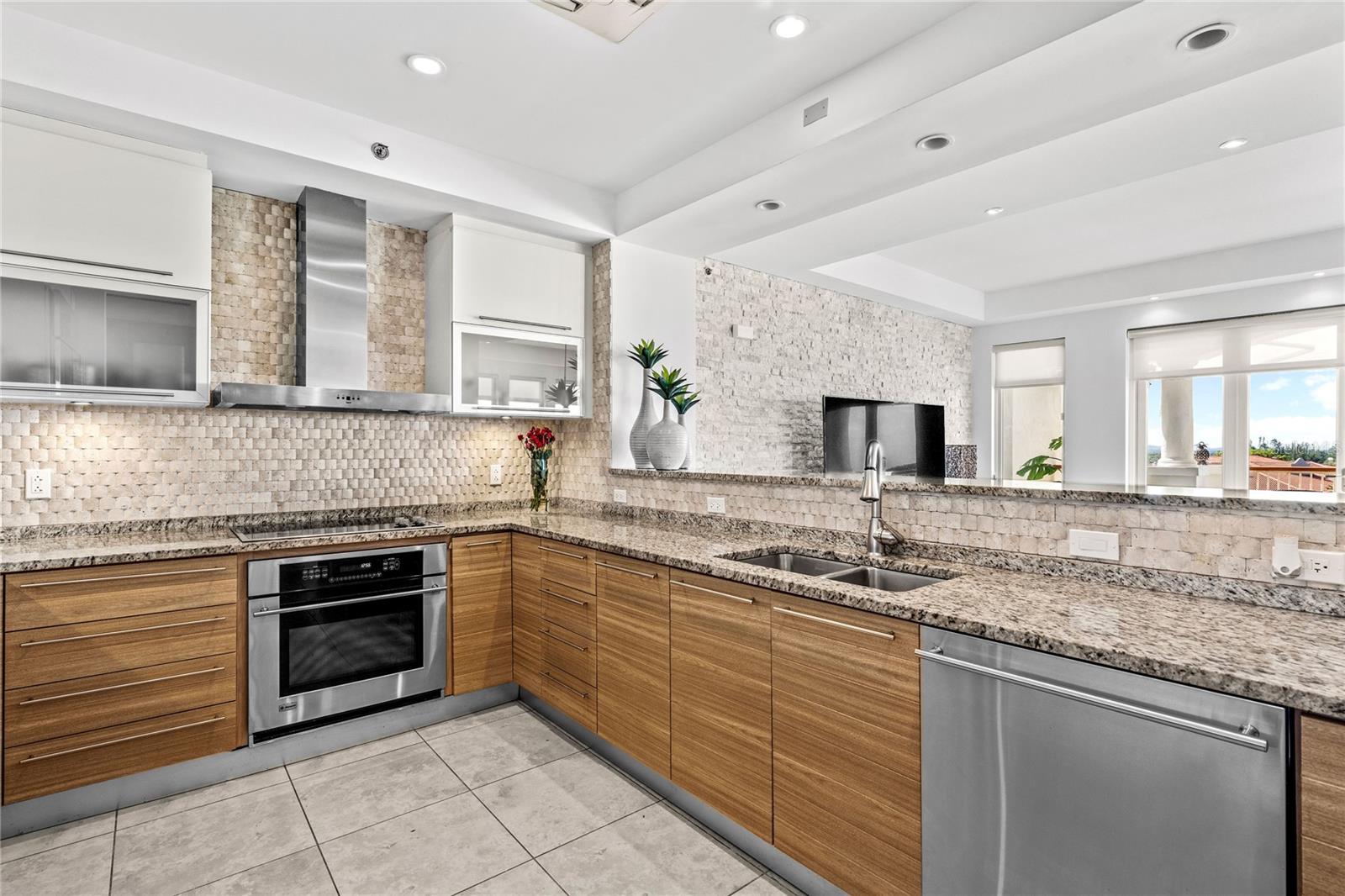 PLANTATION VILLAGE I - Residential