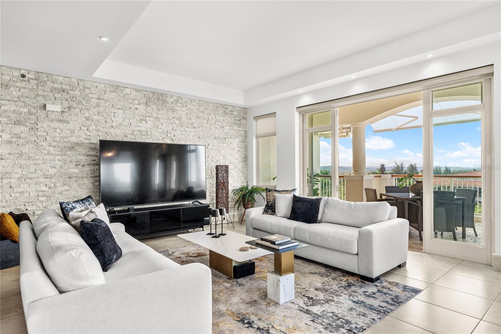 PLANTATION VILLAGE I - Residential