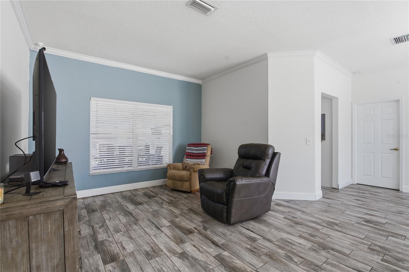 HOLLY LAKE ESTATES - Residential