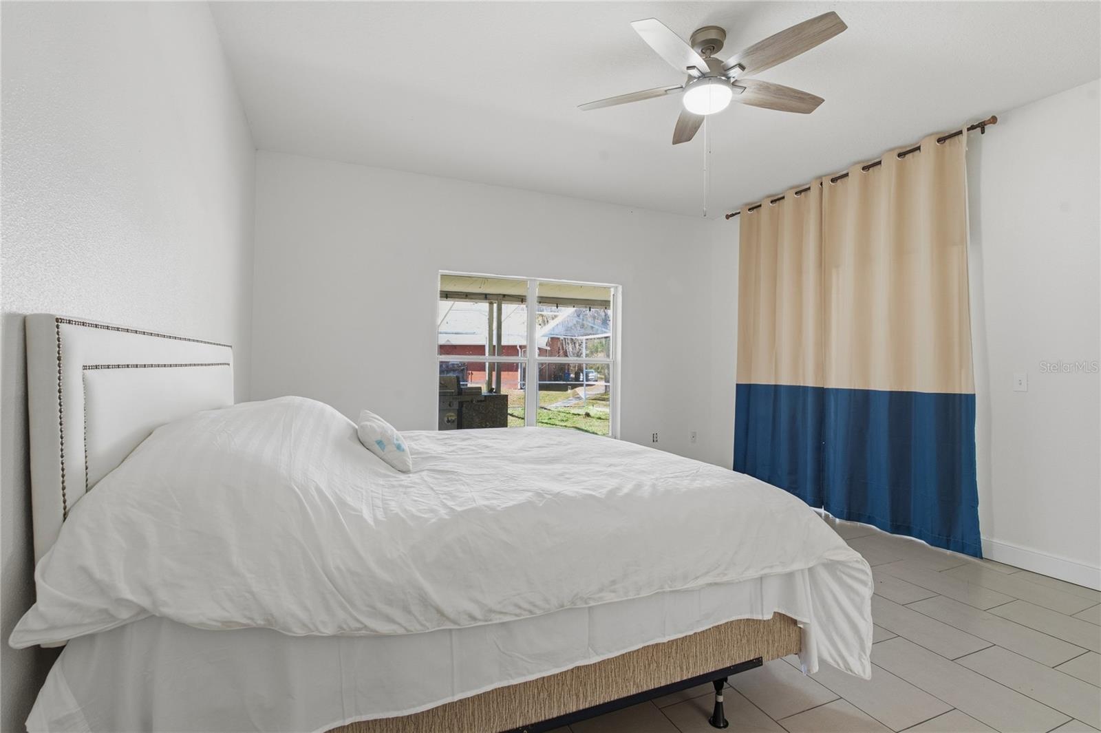 HOLLY LAKE ESTATES - Residential