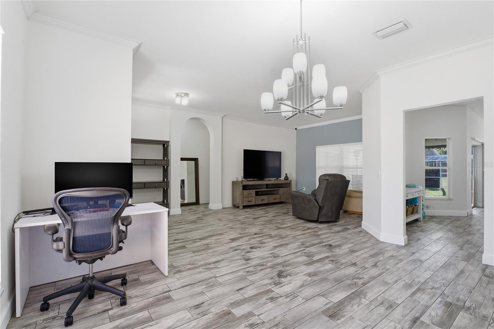 HOLLY LAKE ESTATES - Residential