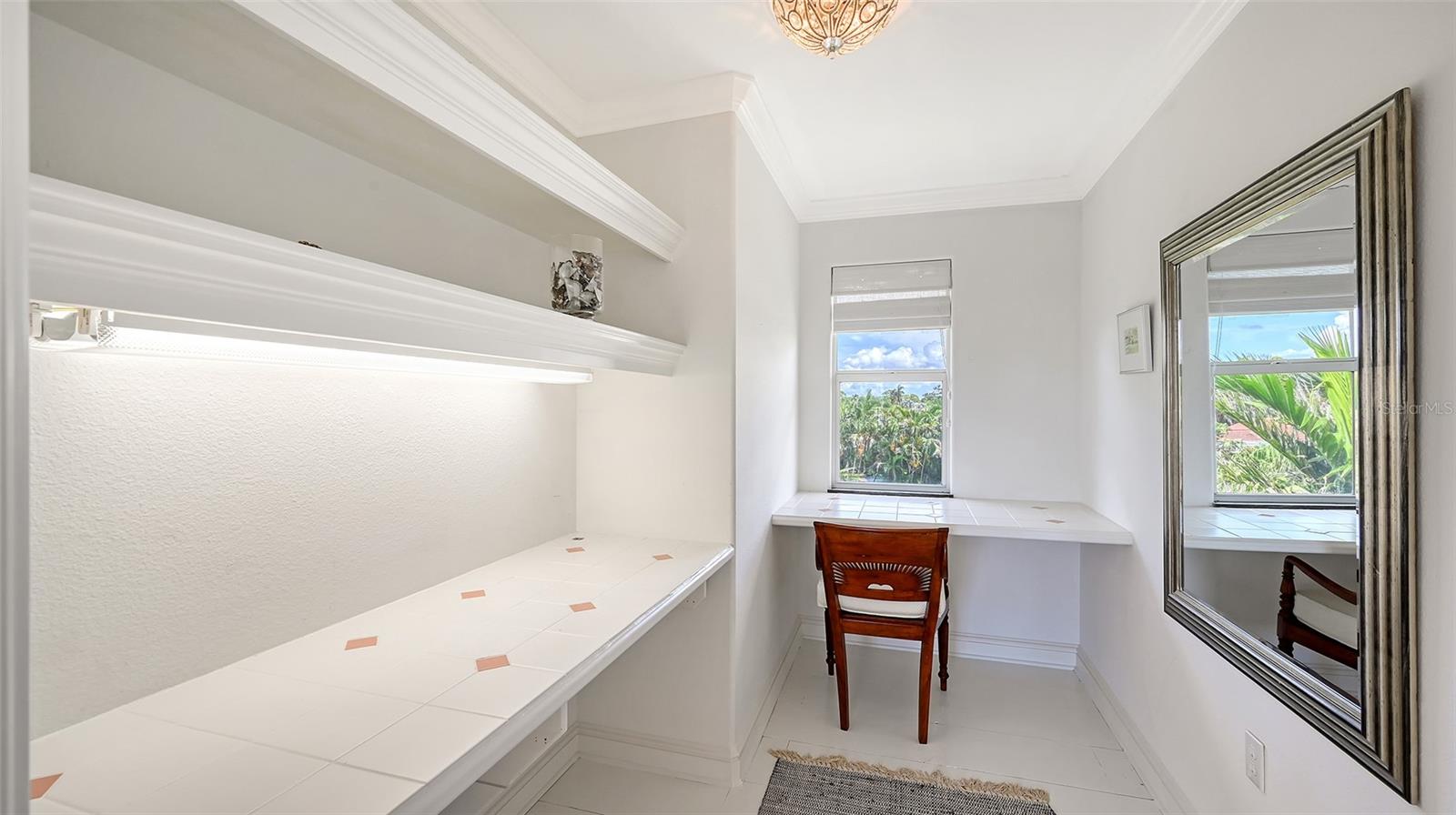 GOLDEN BEACH - Residential