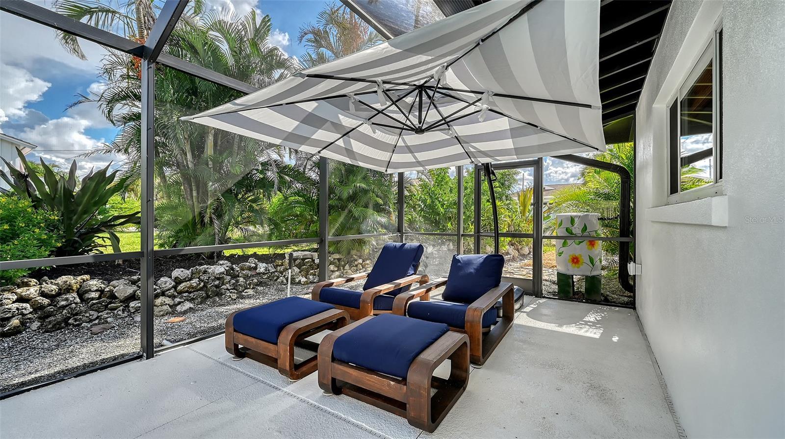 GOLDEN BEACH - Residential