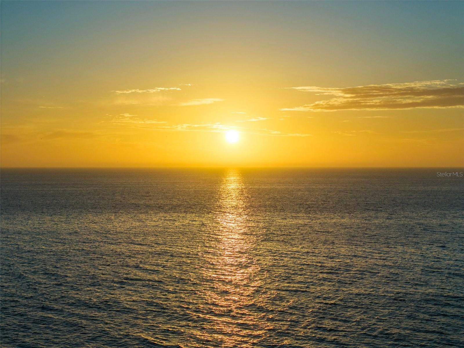 GOLDEN BEACH - Residential